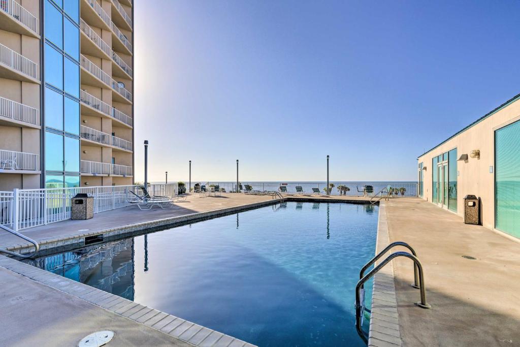 Sunny Beachfront Biloxi Condo With Resort Amenities! Exterior photo