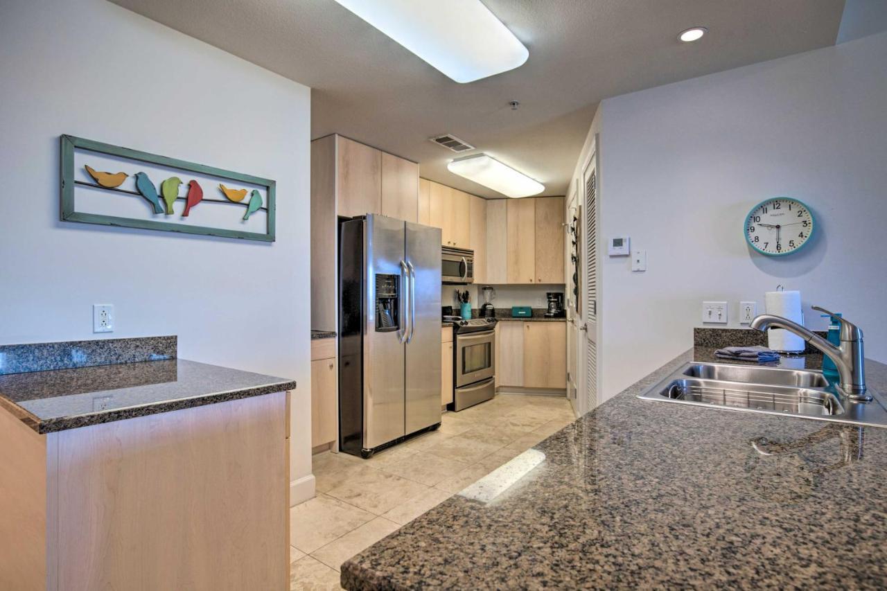 Sunny Beachfront Biloxi Condo With Resort Amenities! Exterior photo
